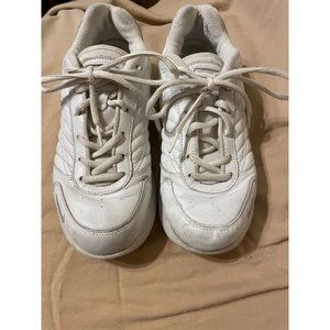 Women's Nike Airliner's Size 8, white